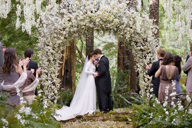 Your Guide To The Perfect Small Boutique Wedding